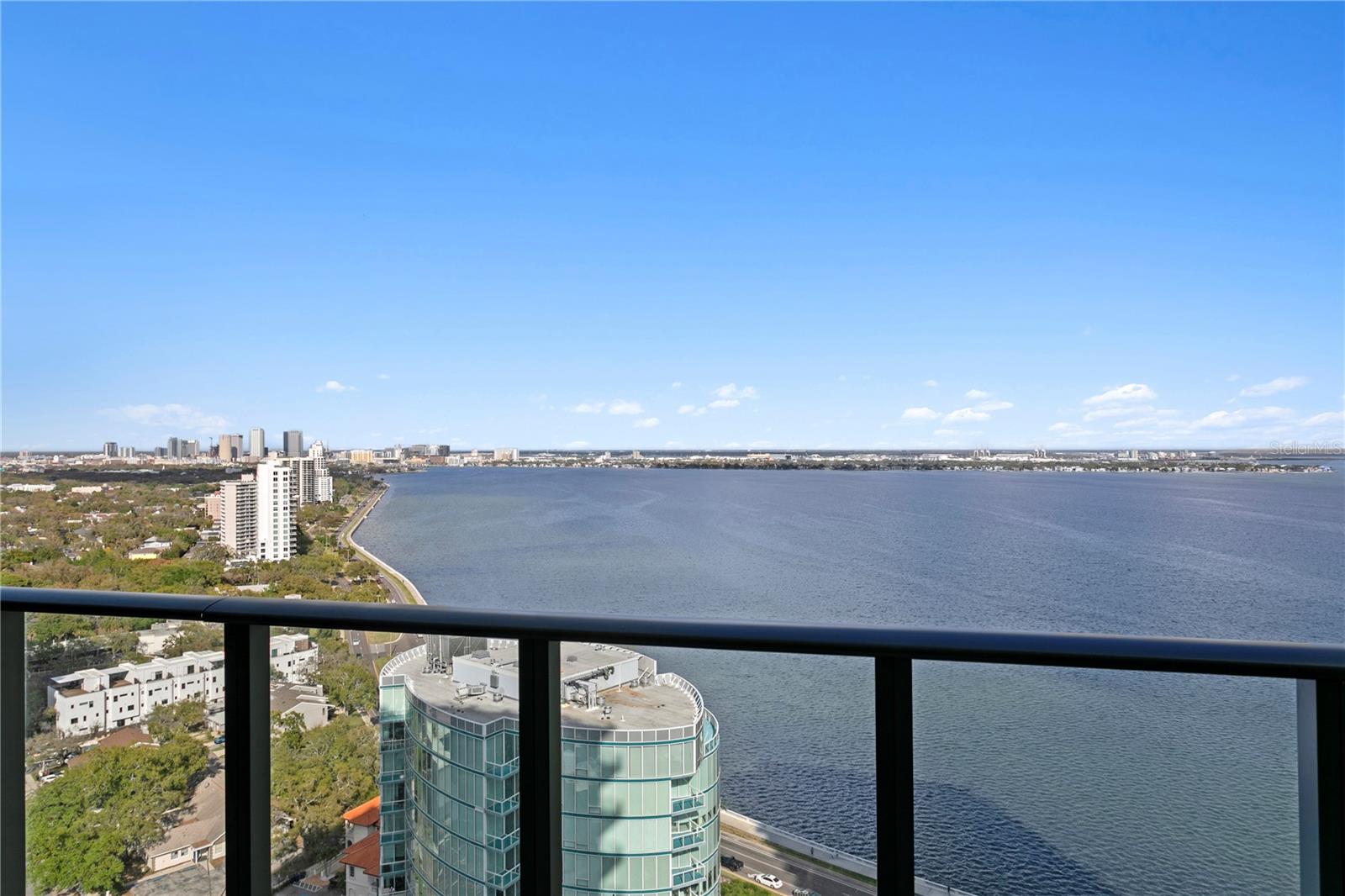 BAYSHORE YSABELLA CONDOMINIUM - Residential