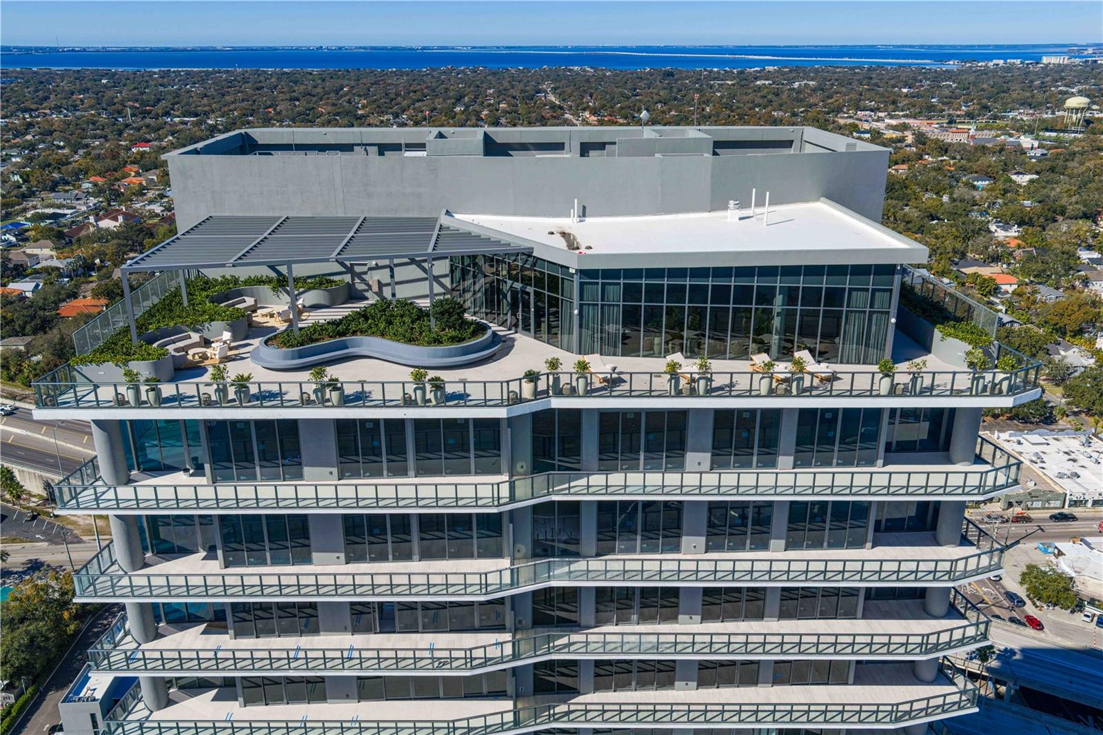 BAYSHORE YSABELLA CONDOMINIUM - Residential