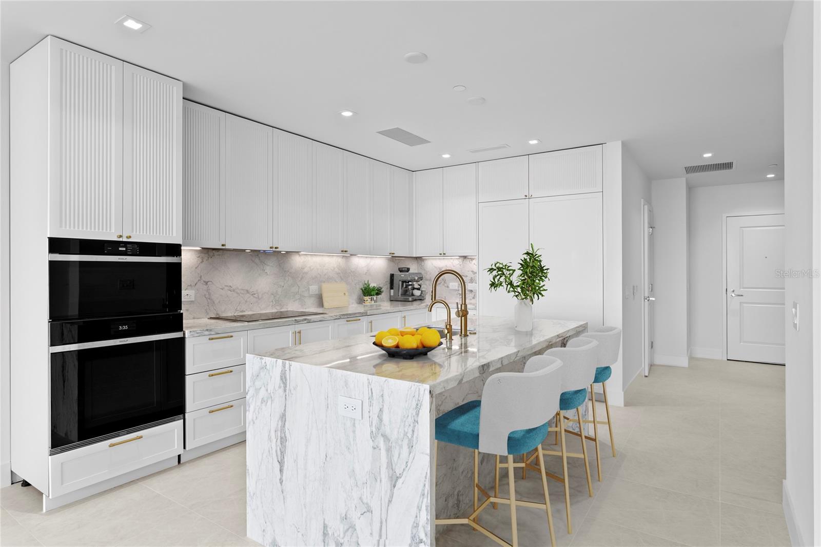 BAYSHORE YSABELLA CONDOMINIUM - Residential