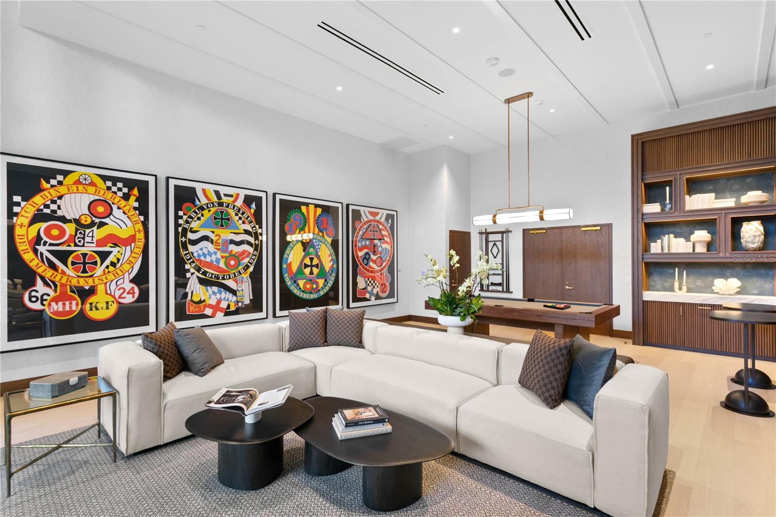 BAYSHORE YSABELLA CONDOMINIUM - Residential