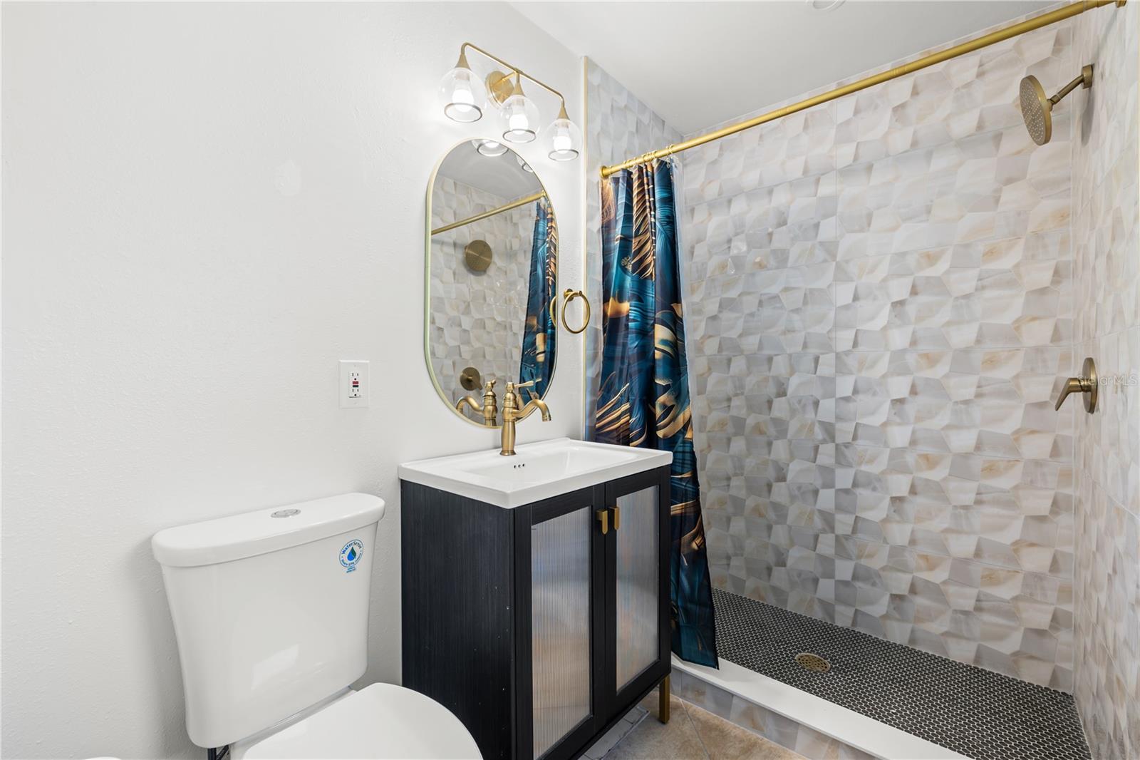 PINELLAS GROVES - Residential