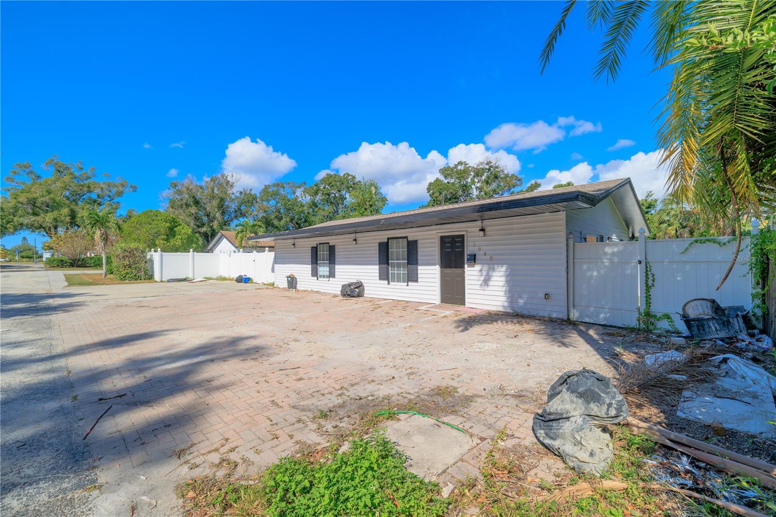 PINELLAS GROVES - Residential