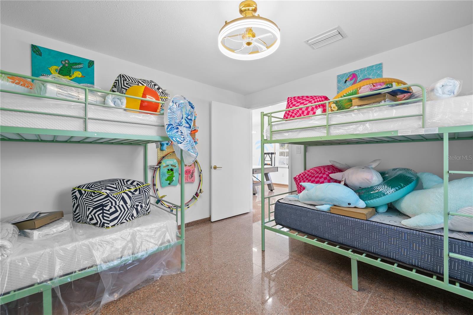 PINELLAS GROVES - Residential