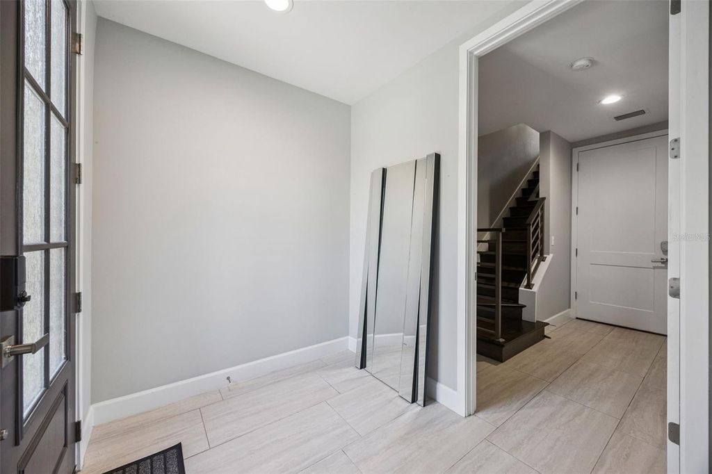 Photo of 484 W Plant Street, Winter Garden, FL 34787 (MLS # O6428419)