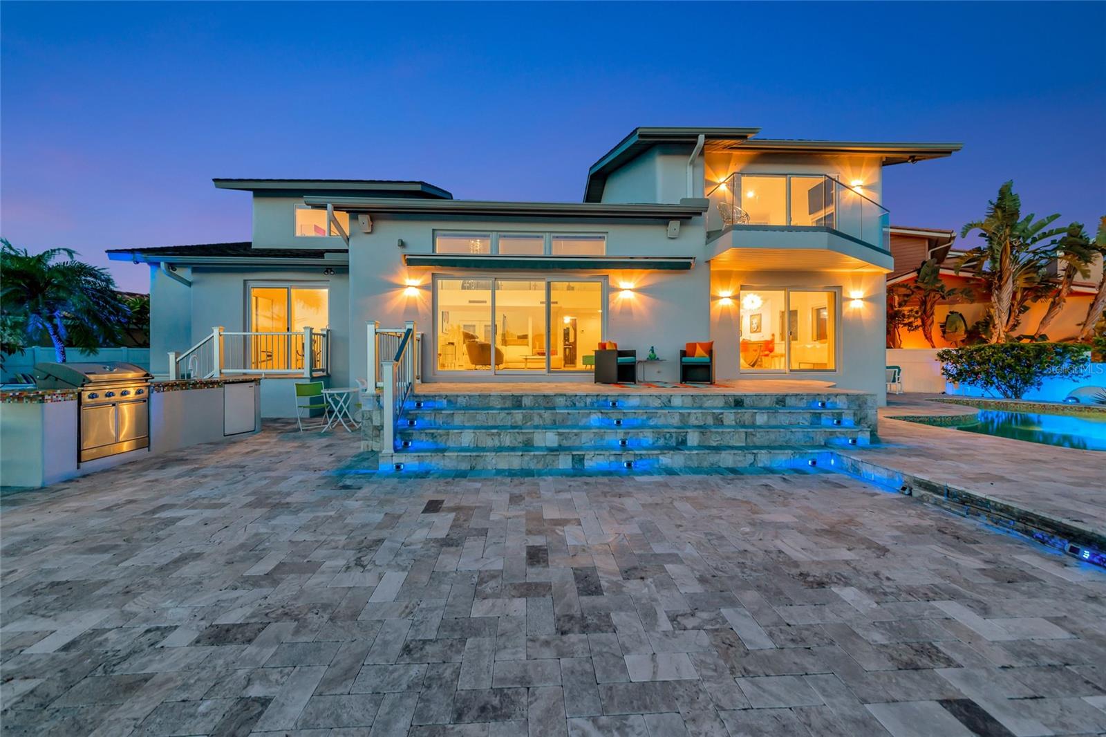 BELLEVUE ESTATES ISLAND - Residential