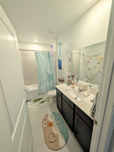 CASCADES PH 2 - Residential Lease