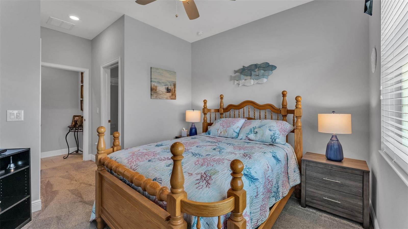 TRADITIONS PH 02 - Residential