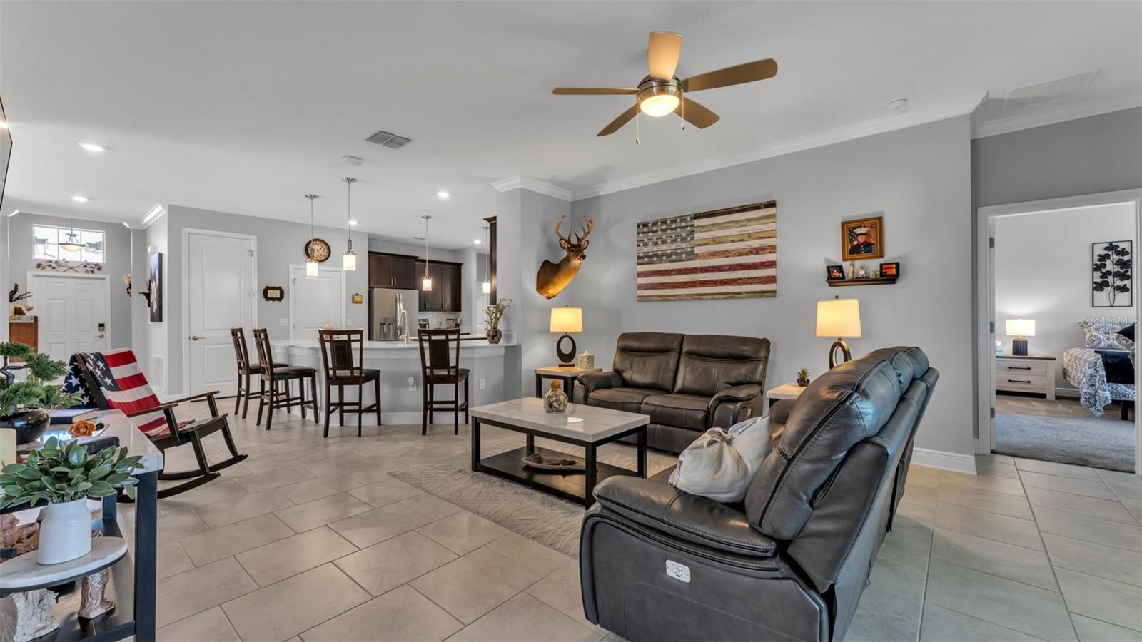 TRADITIONS PH 02 - Residential