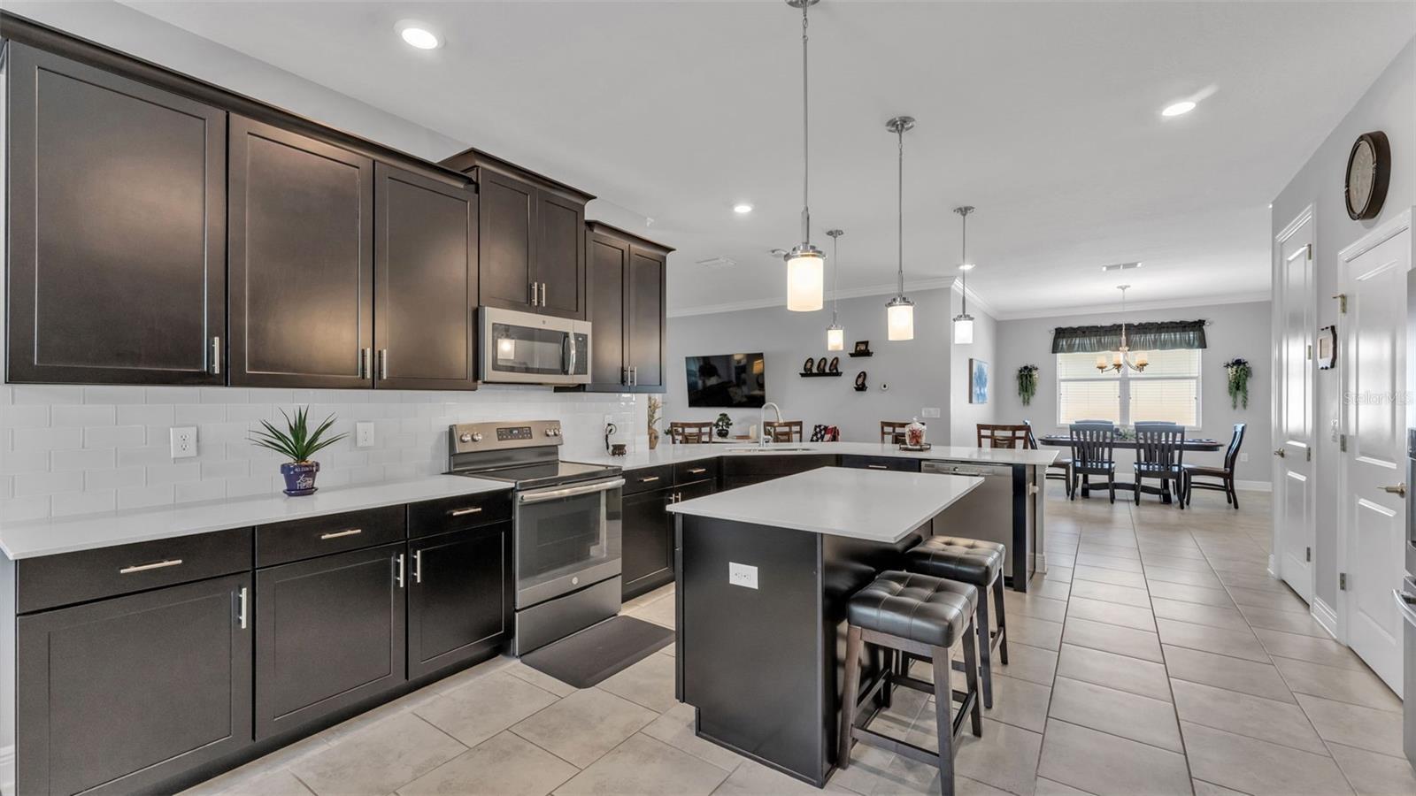 TRADITIONS PH 02 - Residential