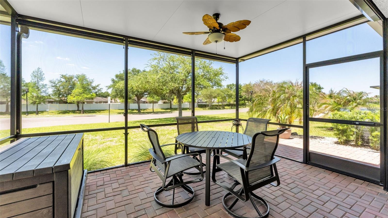 TRADITIONS PH 02 - Residential