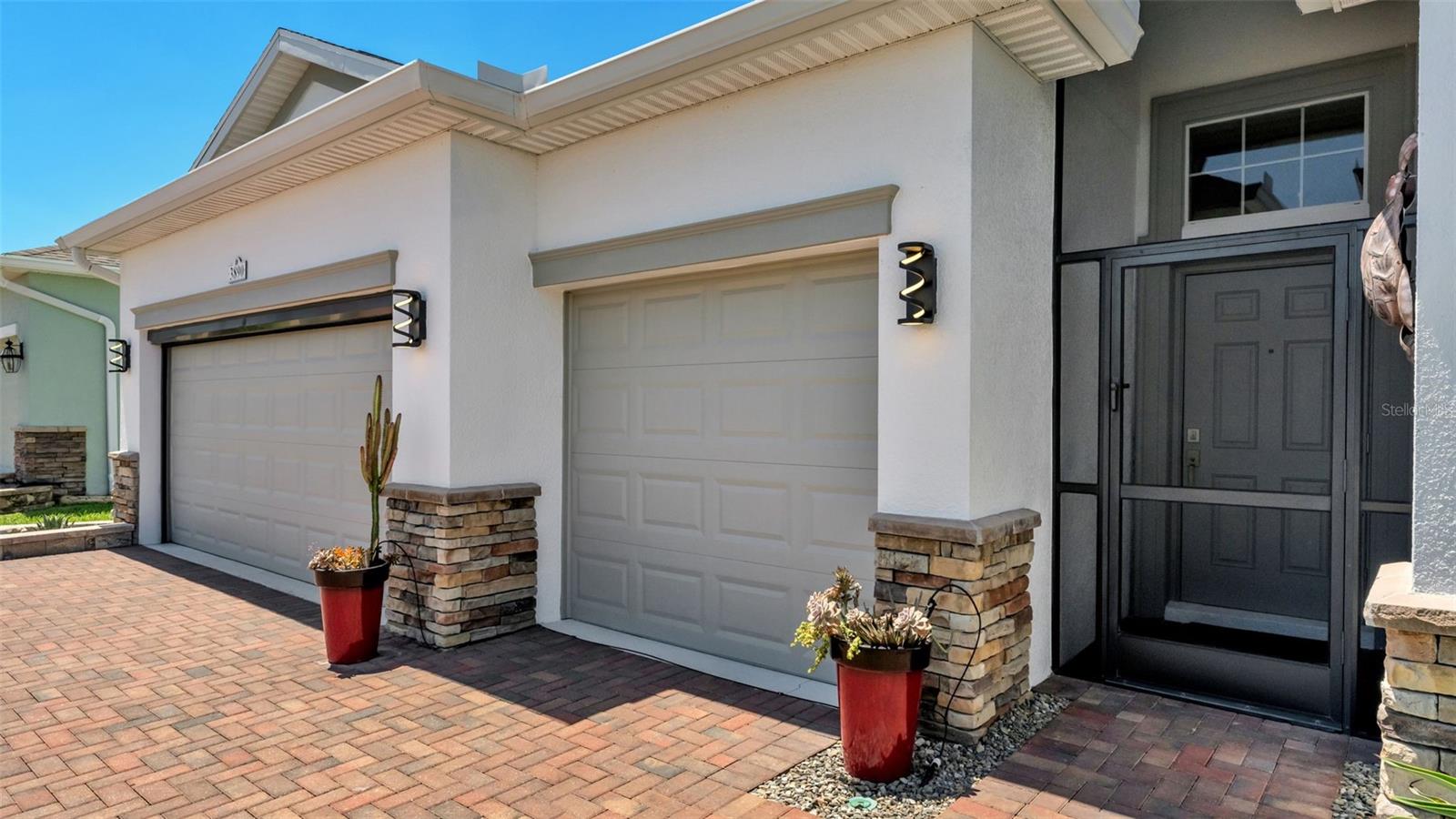 TRADITIONS PH 02 - Residential