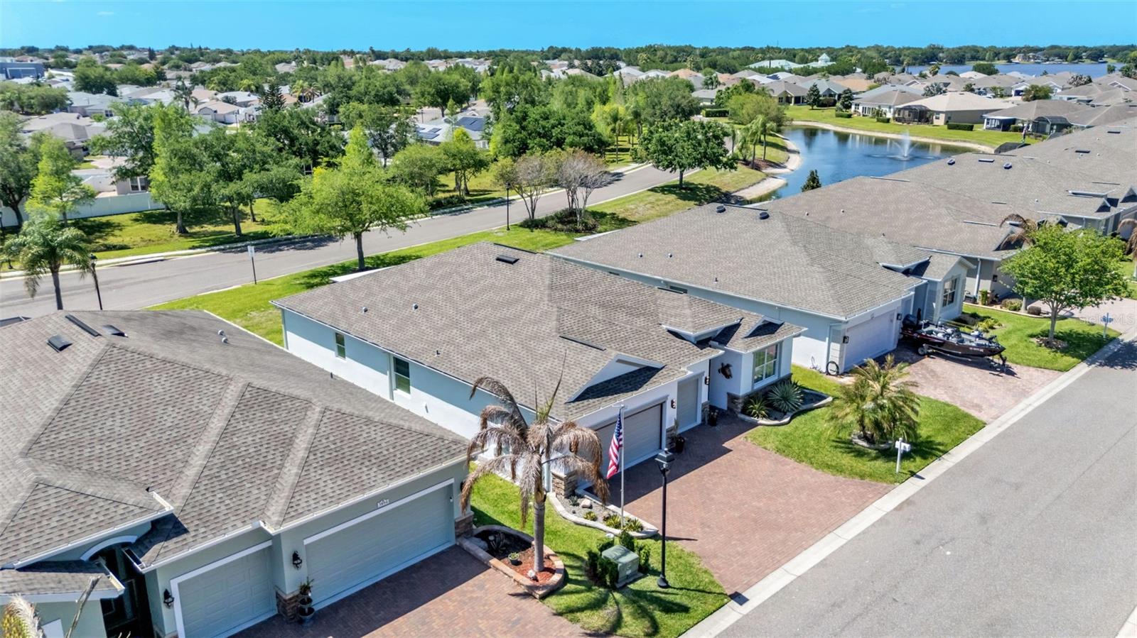 TRADITIONS PH 02 - Residential