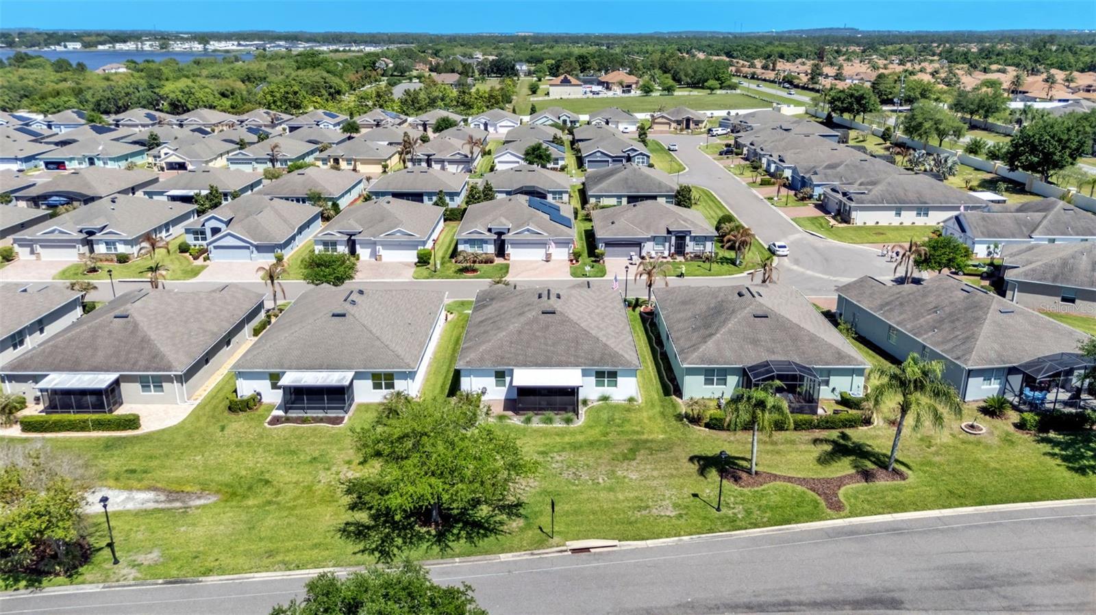 TRADITIONS PH 02 - Residential