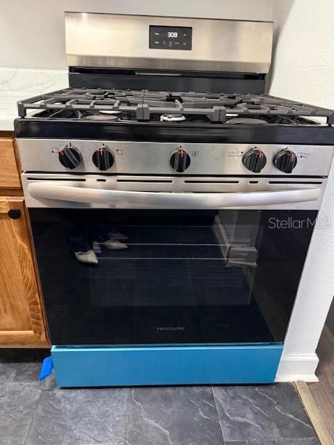 MIRIADA CONDO BLDG 2059 - Residential