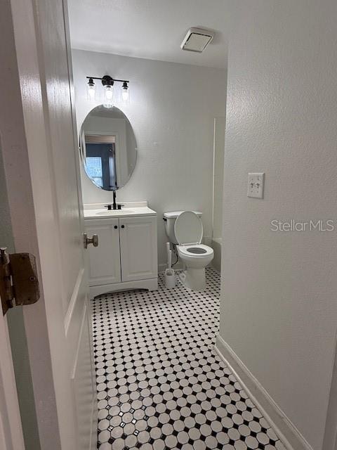 MIRIADA CONDO BLDG 2059 - Residential