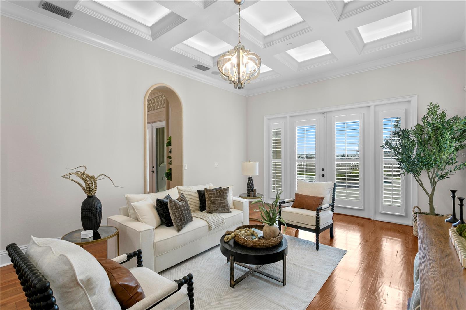 WESTSHORE YACHT CLUB PH 1 - Residential