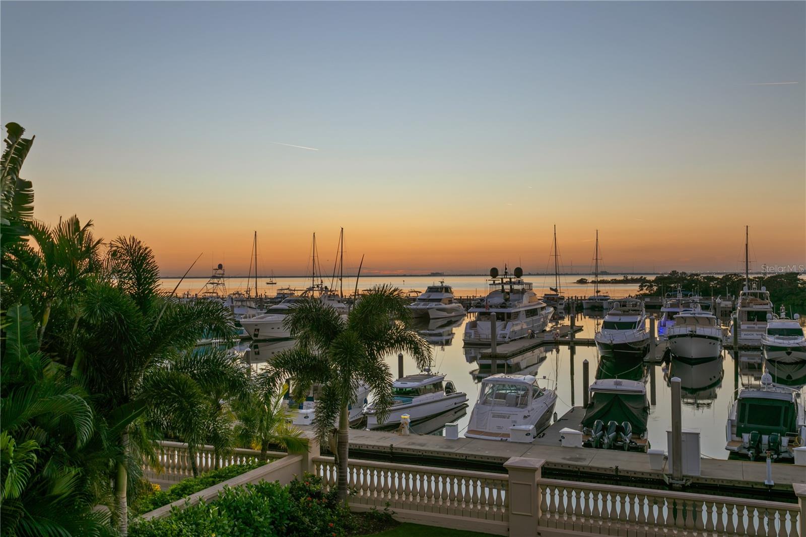 WESTSHORE YACHT CLUB PH 1 - Residential