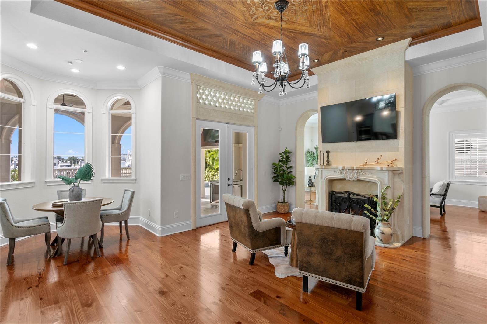 WESTSHORE YACHT CLUB PH 1 - Residential