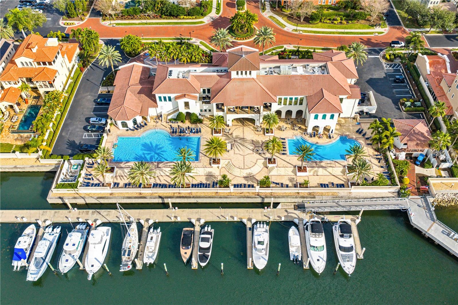 WESTSHORE YACHT CLUB PH 1 - Residential
