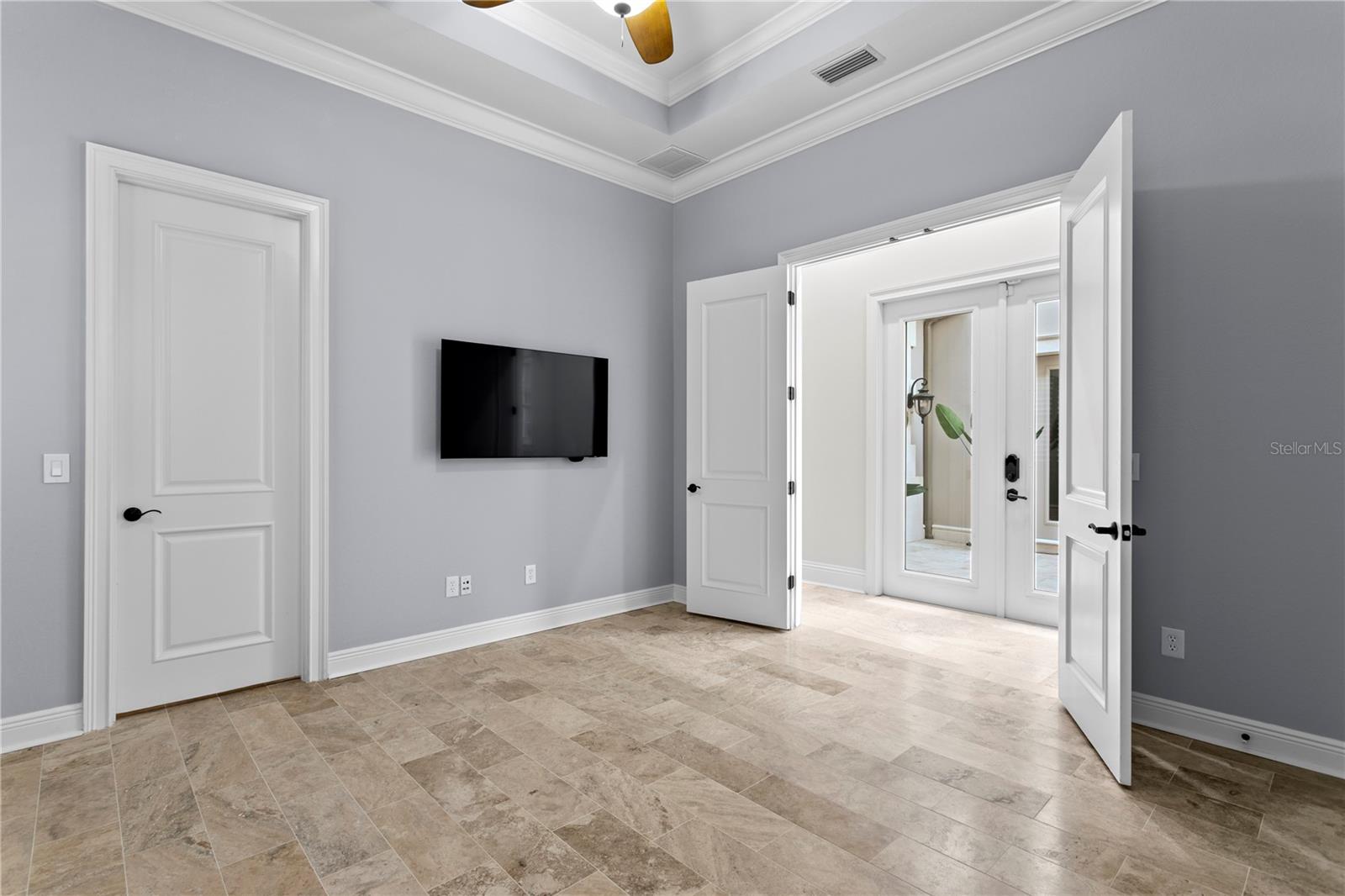 WESTSHORE YACHT CLUB PH 1 - Residential