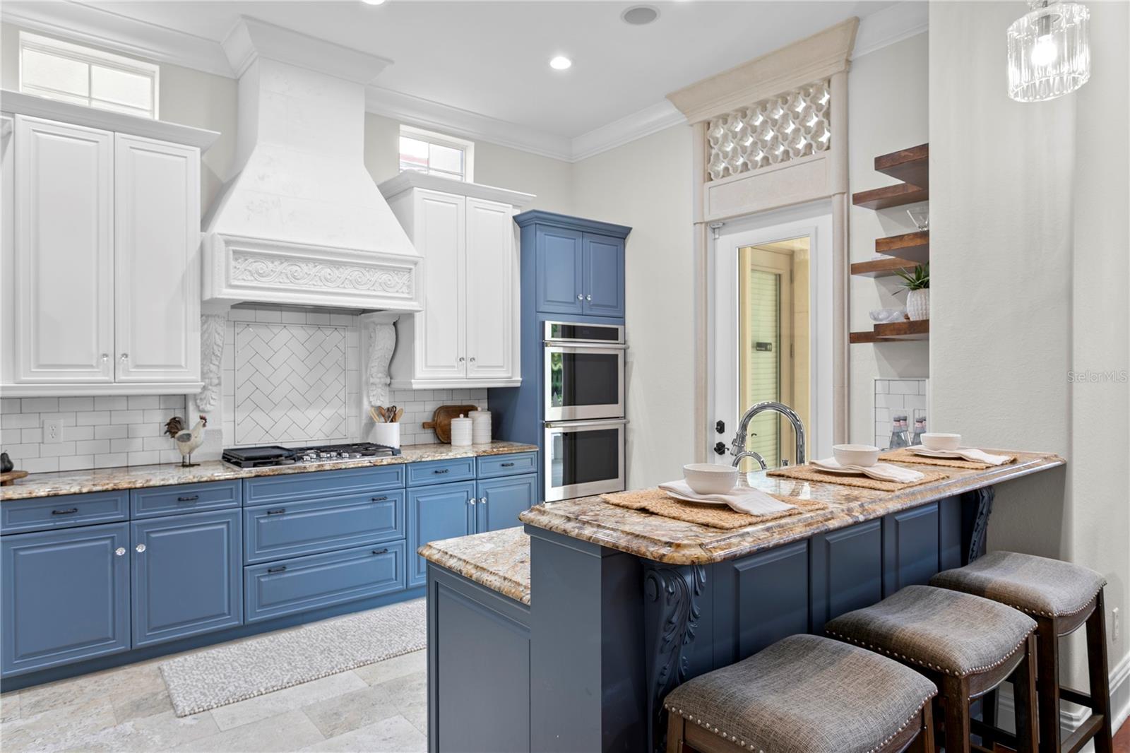 WESTSHORE YACHT CLUB PH 1 - Residential