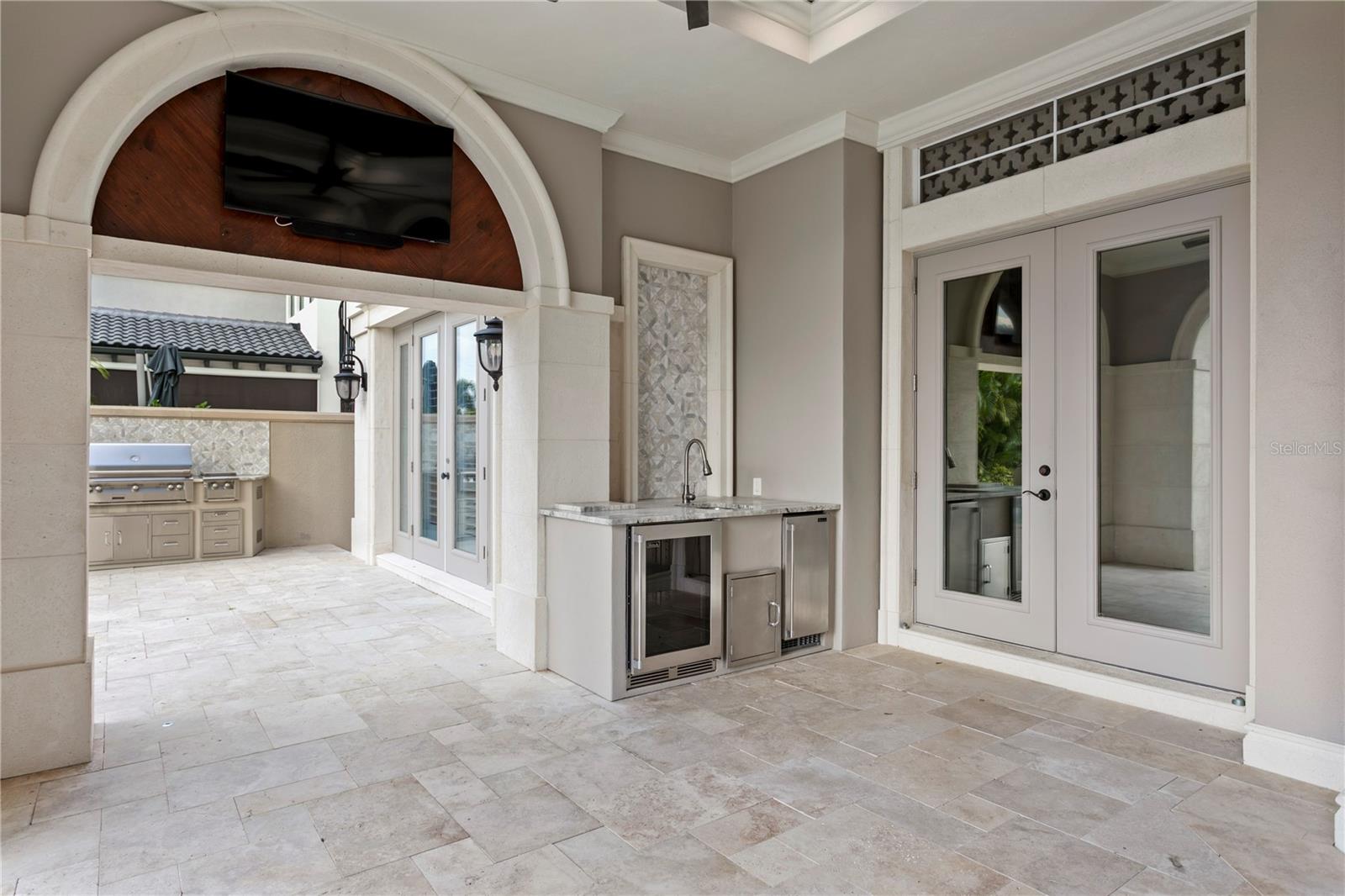 WESTSHORE YACHT CLUB PH 1 - Residential