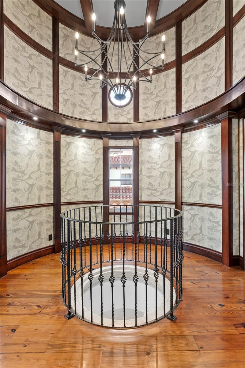 WESTSHORE YACHT CLUB PH 1 - Residential