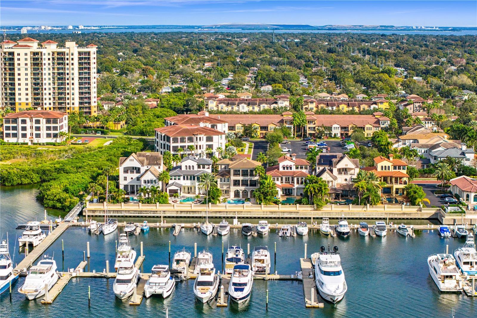 WESTSHORE YACHT CLUB PH 1 - Residential