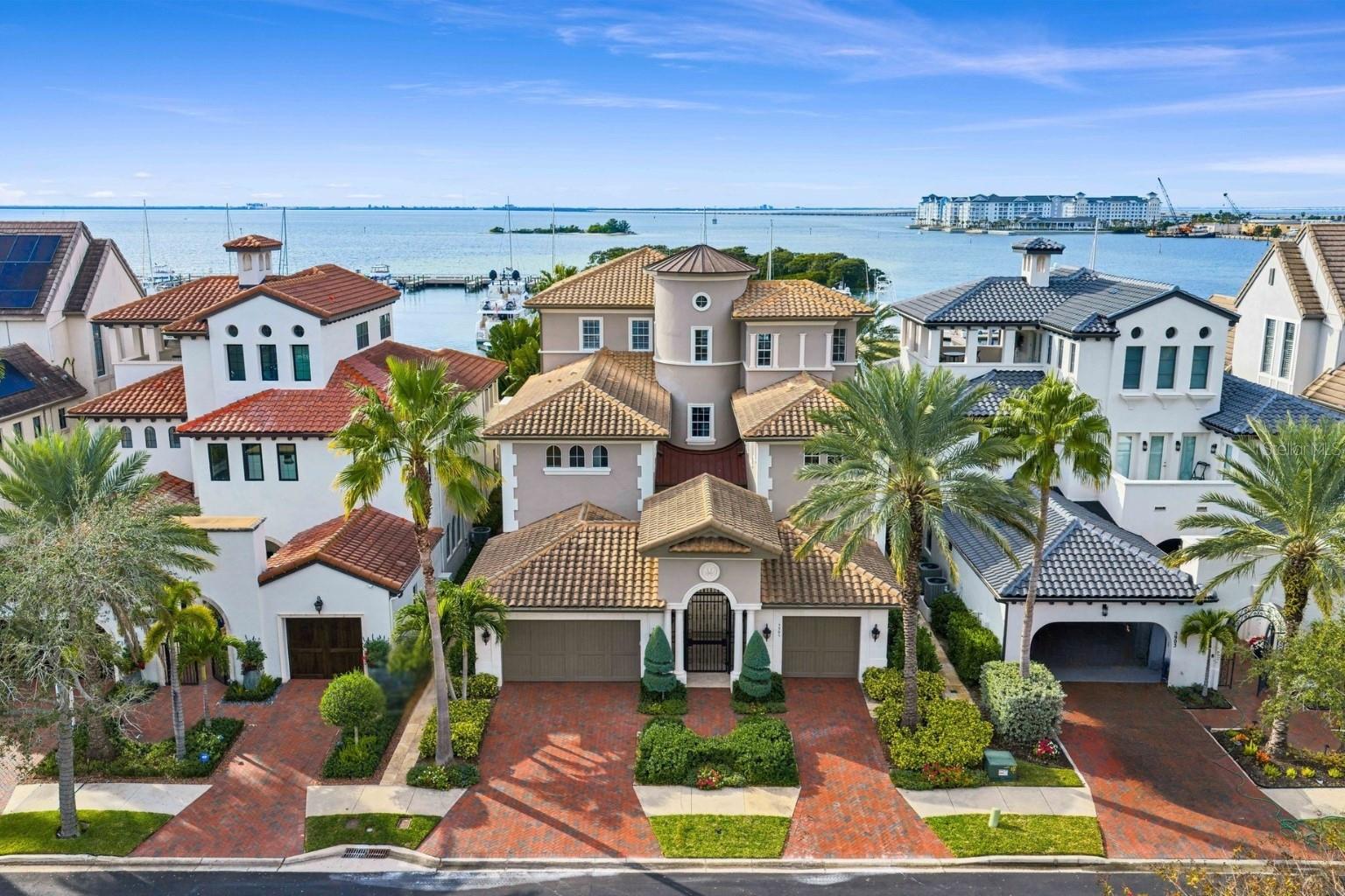 WESTSHORE YACHT CLUB PH 1 - Residential