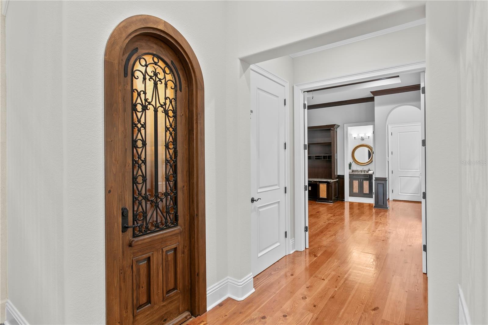 WESTSHORE YACHT CLUB PH 1 - Residential