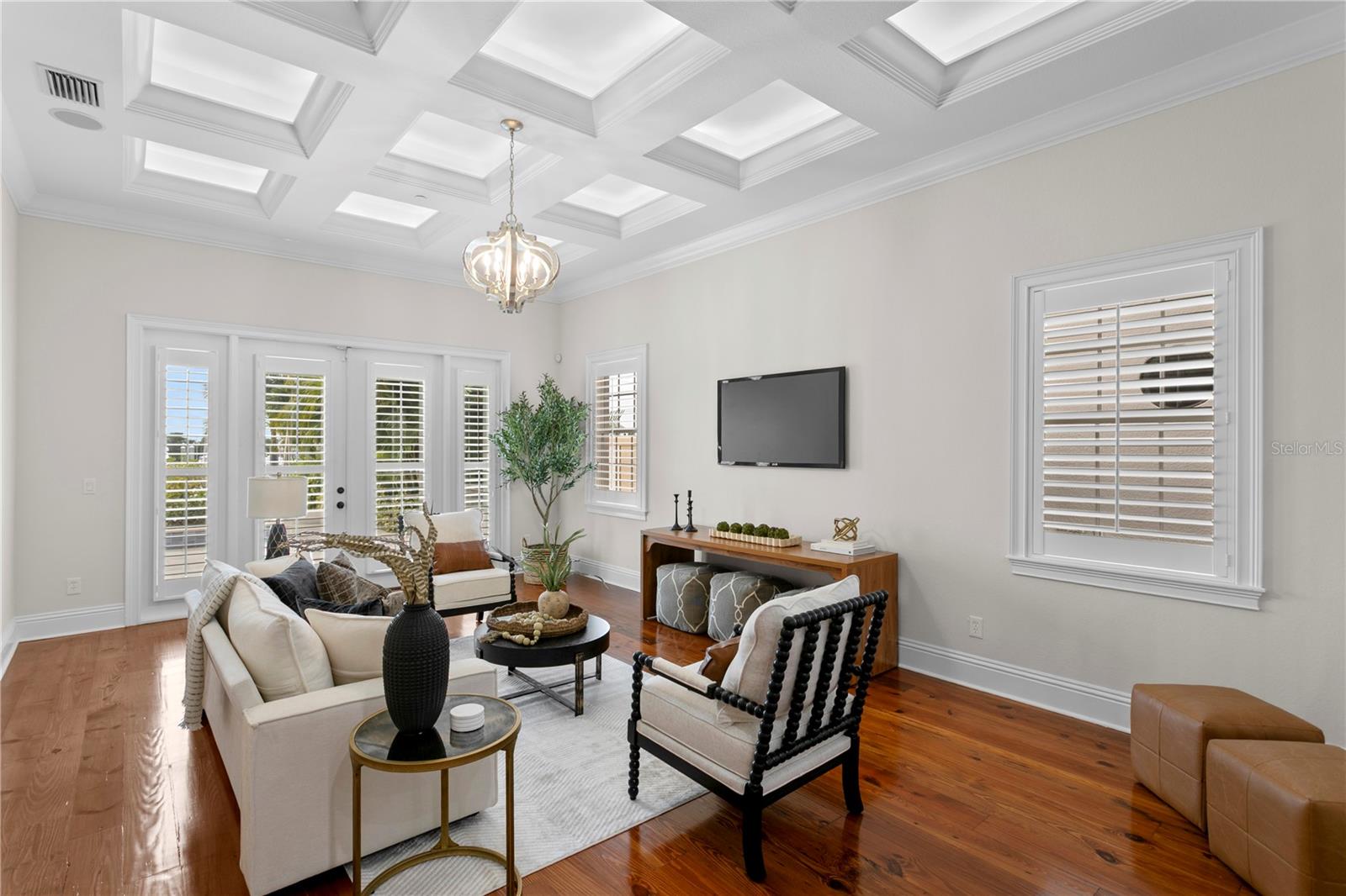 WESTSHORE YACHT CLUB PH 1 - Residential