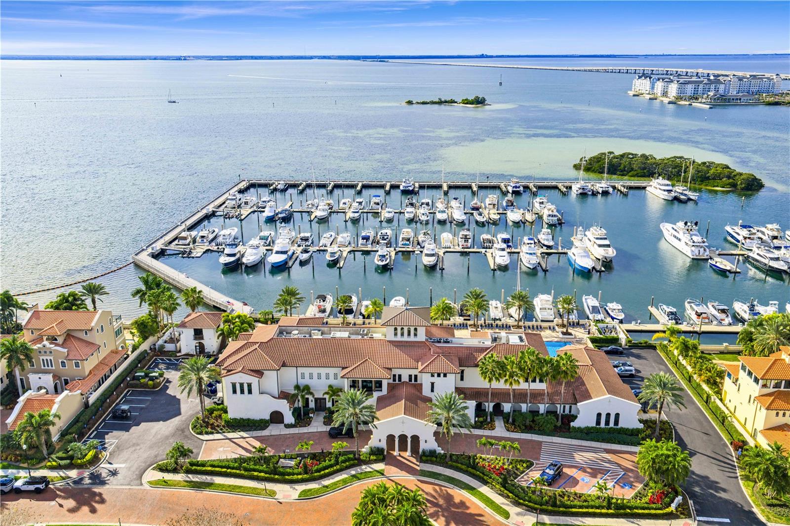 WESTSHORE YACHT CLUB PH 1 - Residential