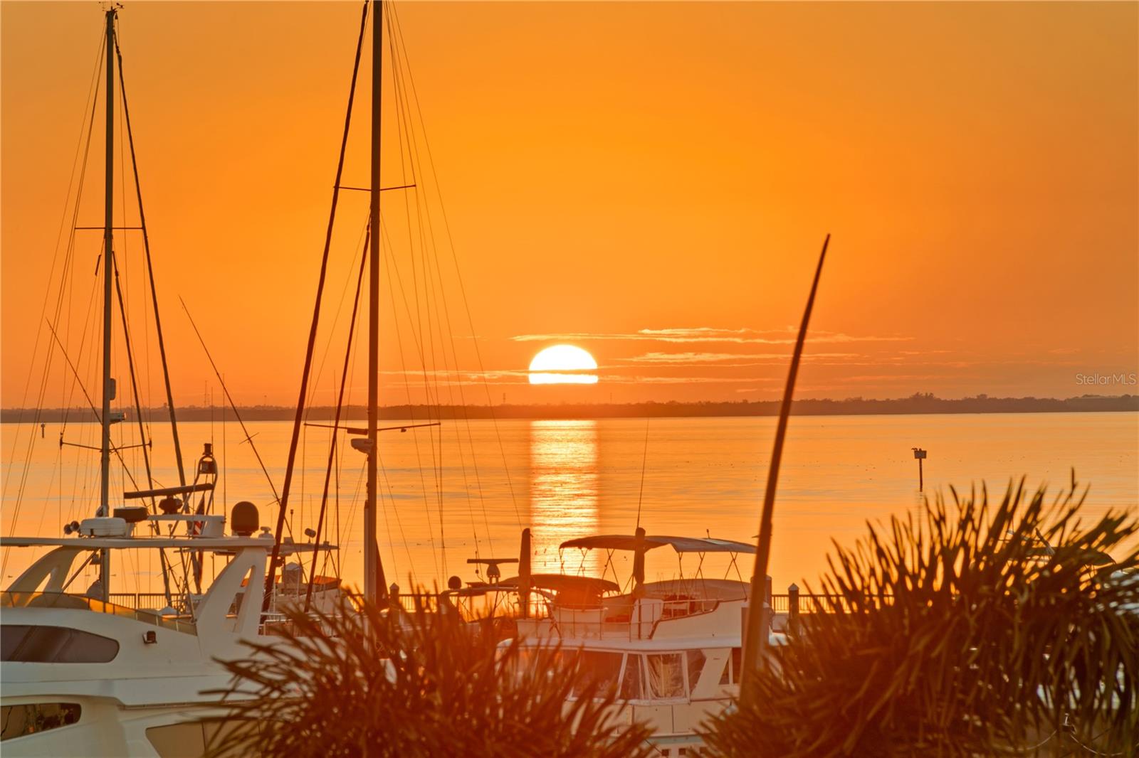 WESTSHORE YACHT CLUB PH 1 - Residential