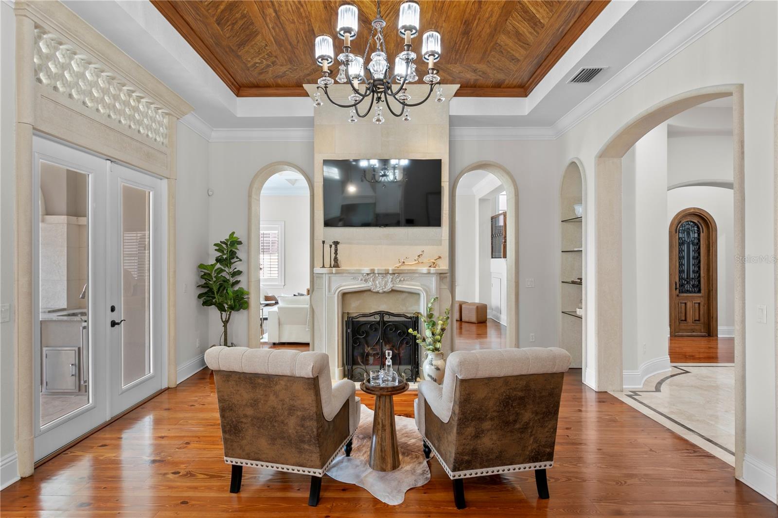 WESTSHORE YACHT CLUB PH 1 - Residential