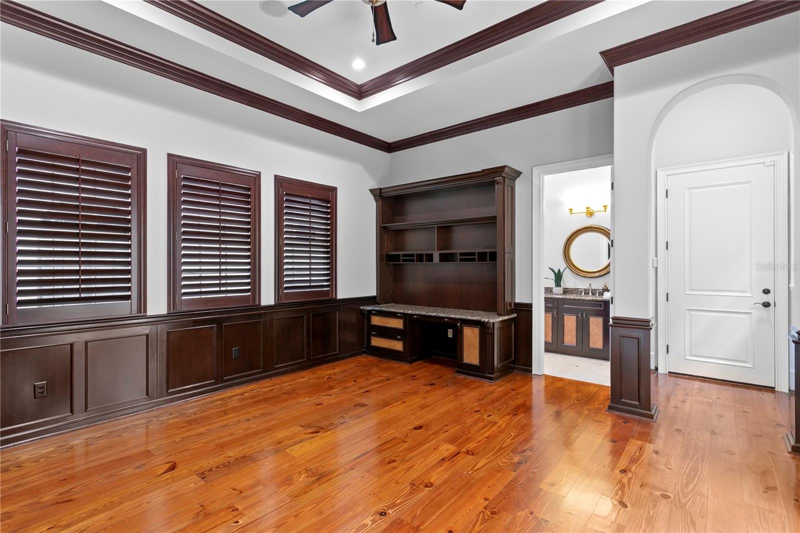 WESTSHORE YACHT CLUB PH 1 - Residential