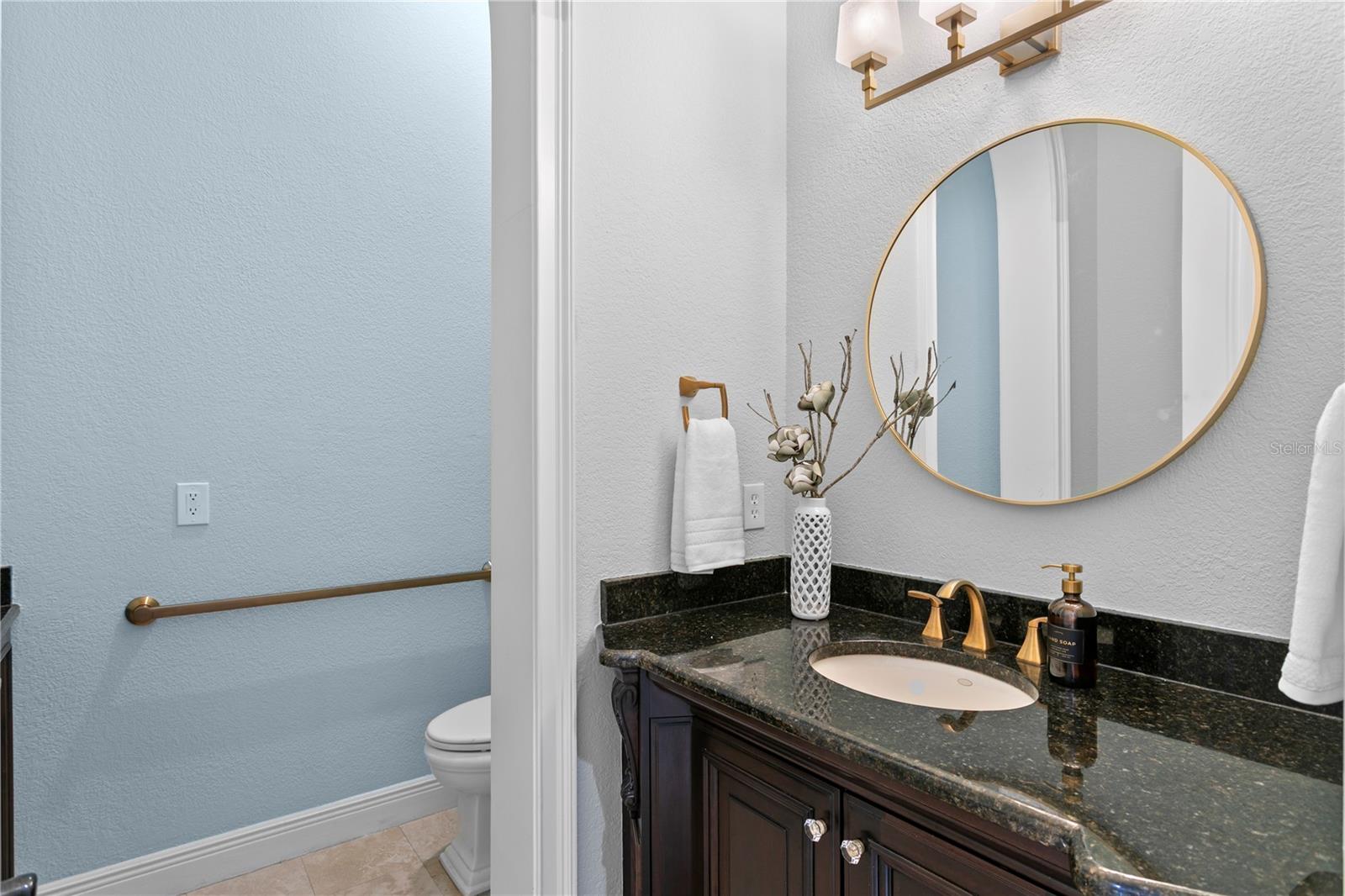 WESTSHORE YACHT CLUB PH 1 - Residential