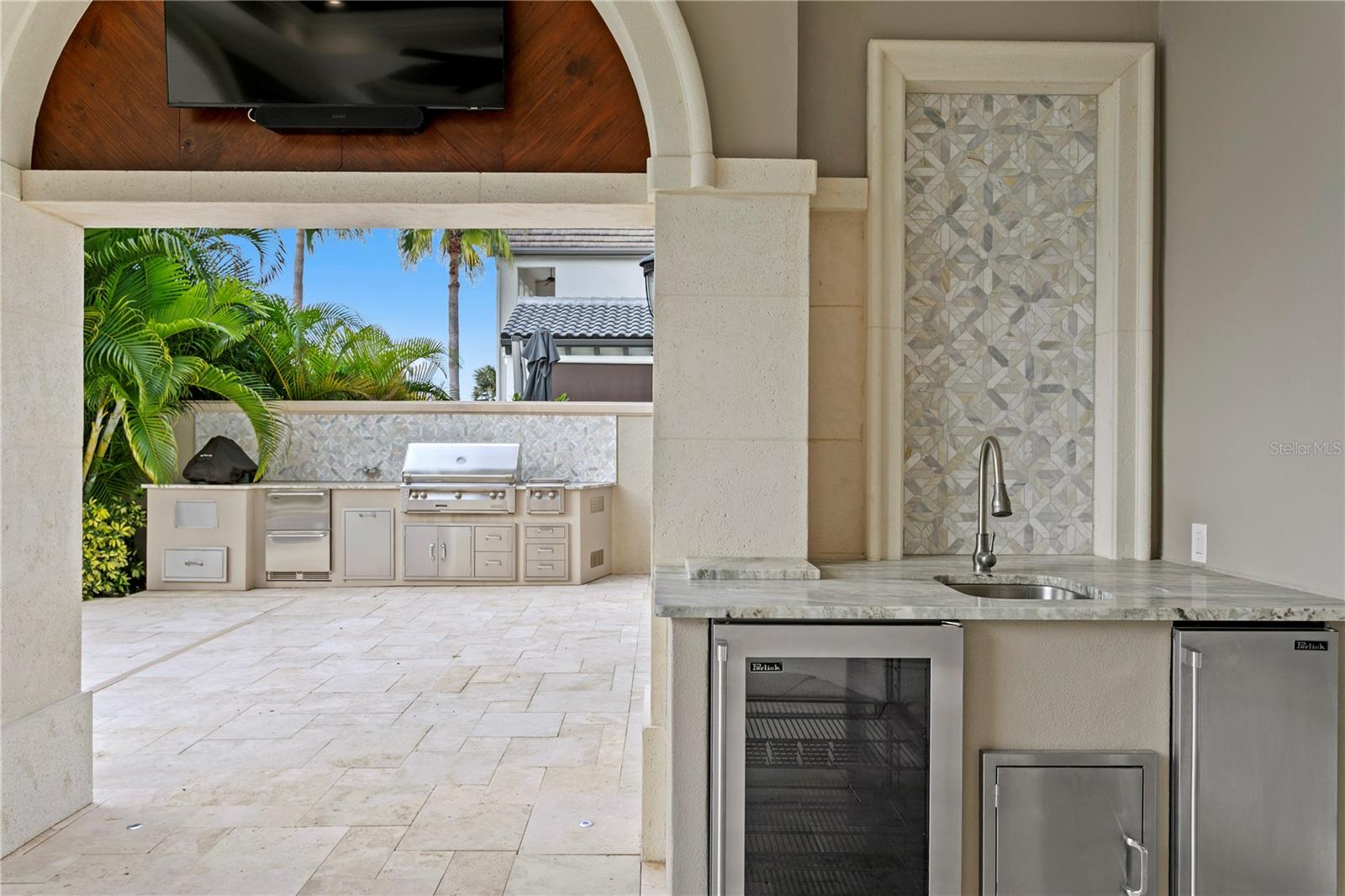 WESTSHORE YACHT CLUB PH 1 - Residential