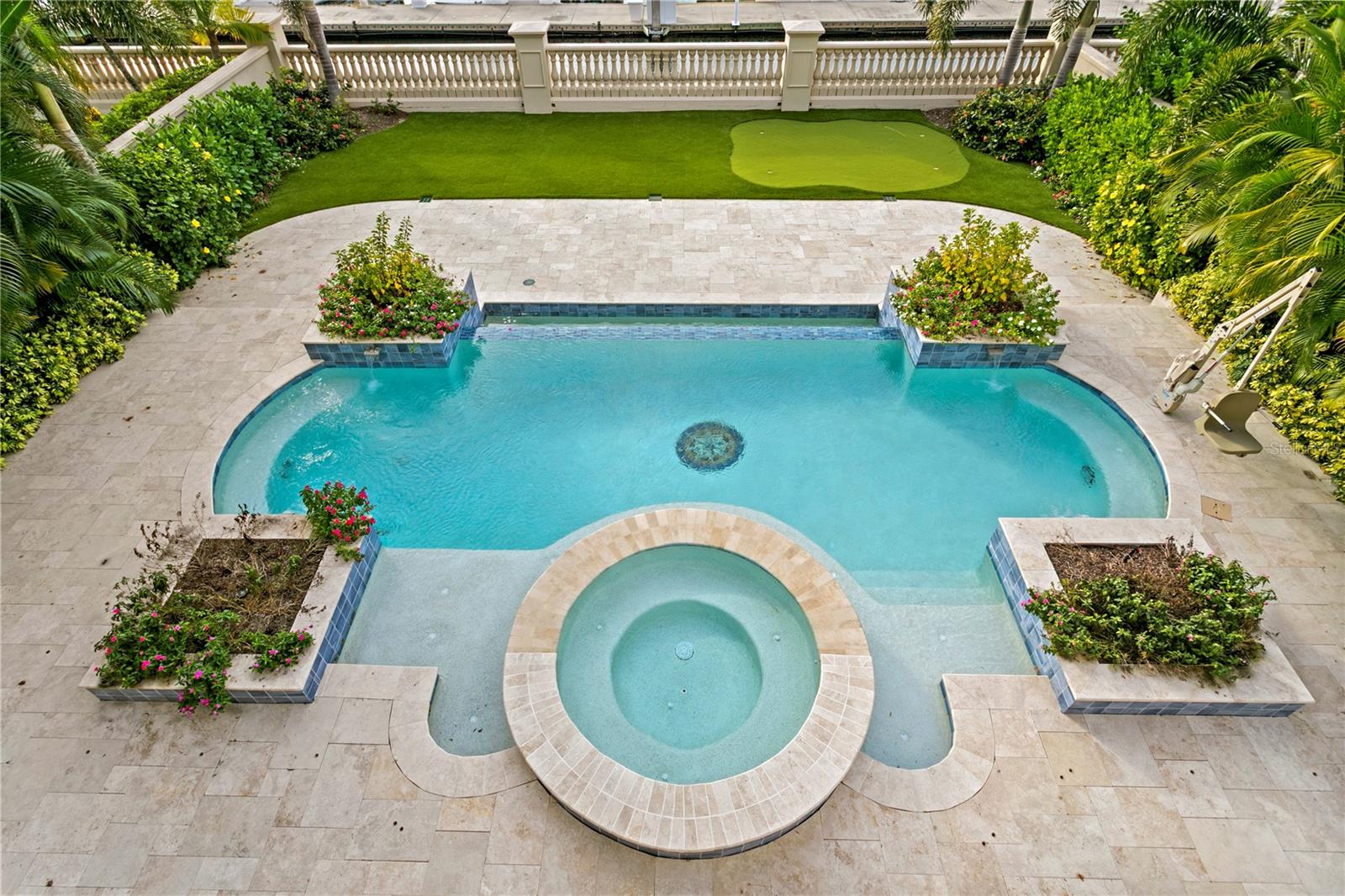 WESTSHORE YACHT CLUB PH 1 - Residential