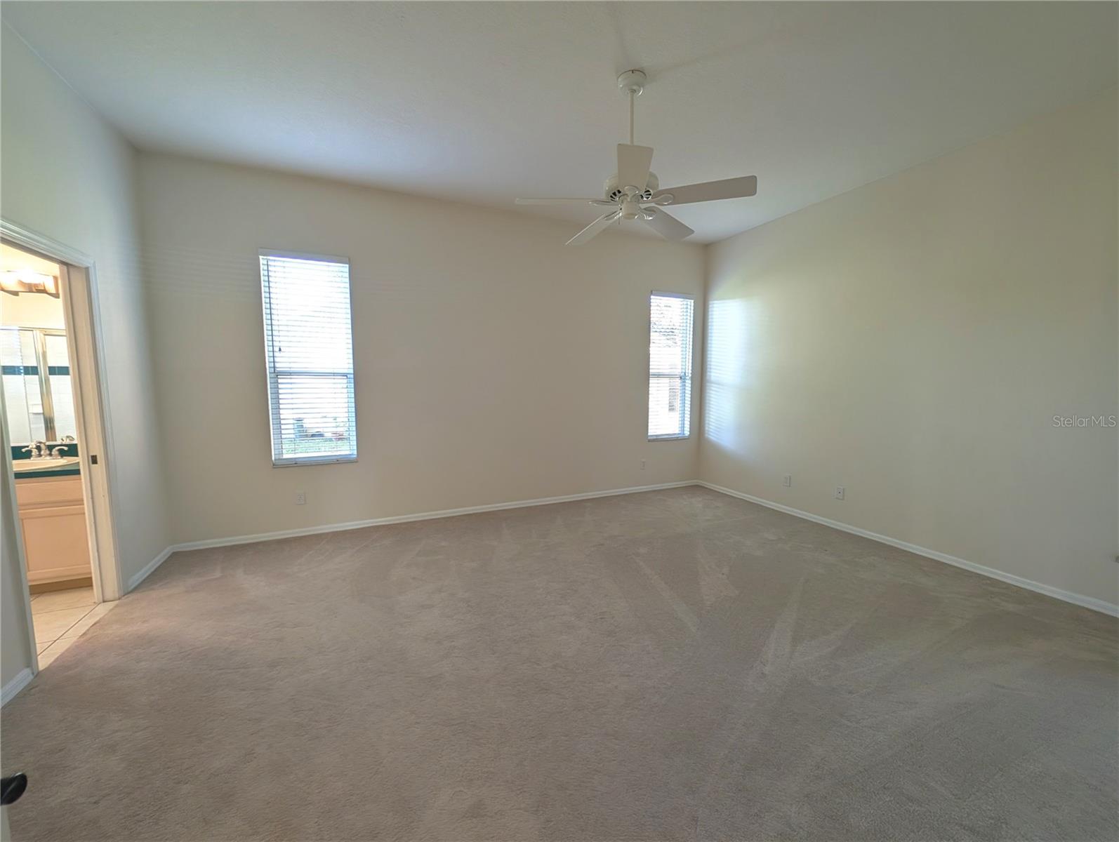 HUNTINGTON POINTE - Residential Lease