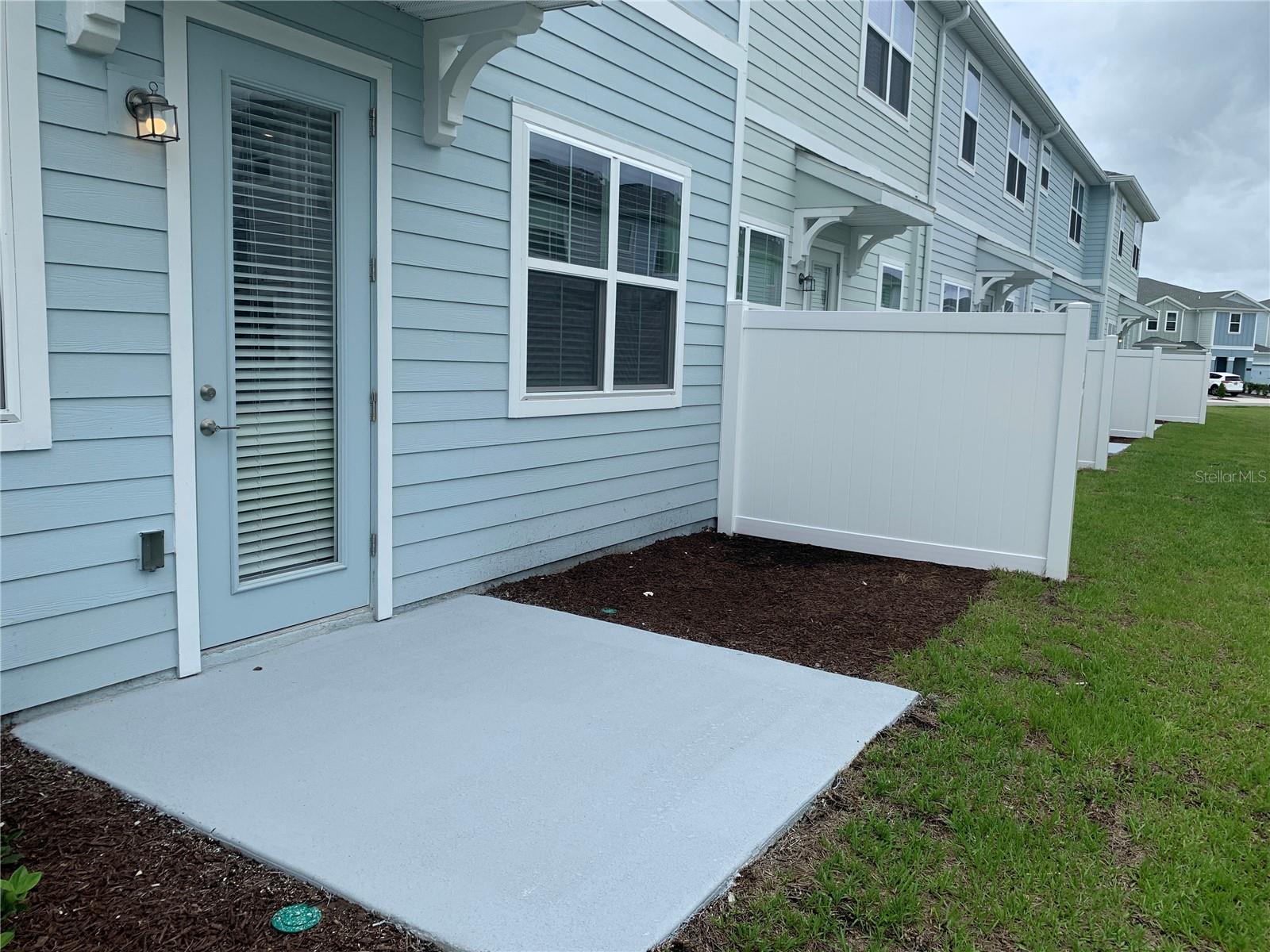 STOREY LAKE TR K - Residential Lease