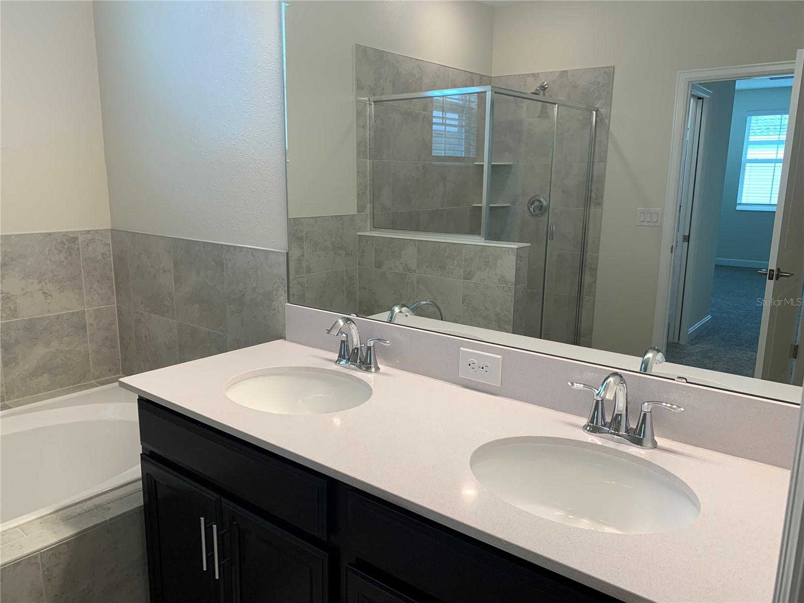 STOREY LAKE TR K - Residential Lease