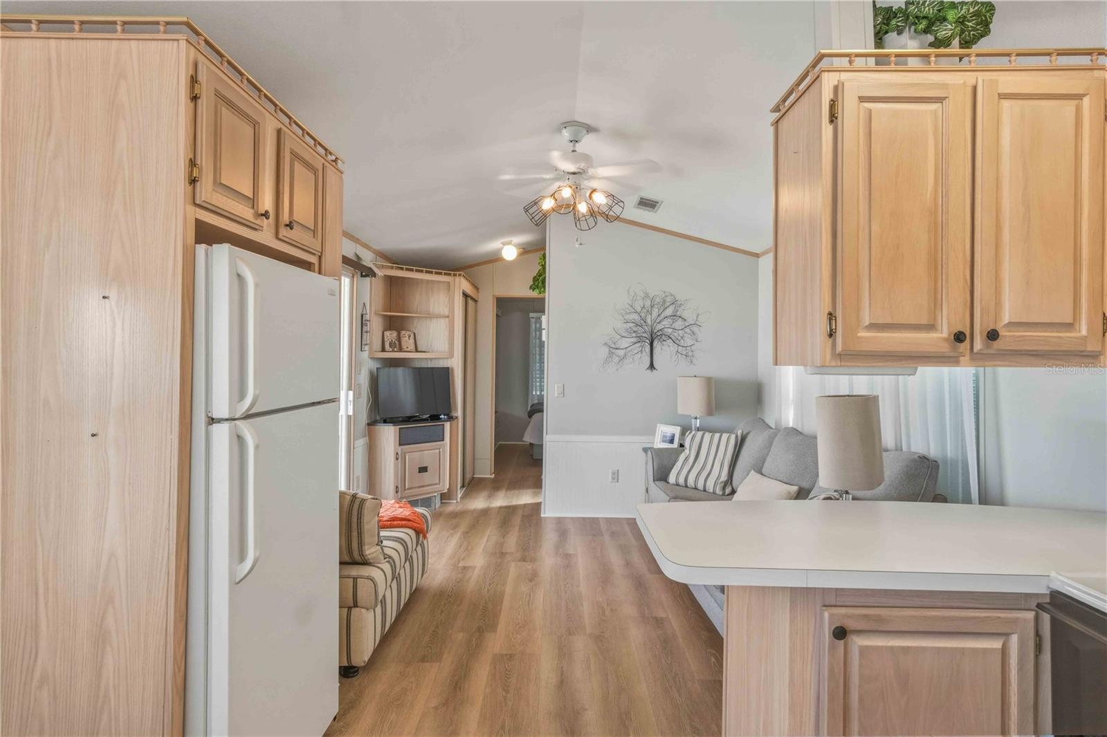 HOLIDAY TRAVEL PARK ENGLEWOOD - Residential