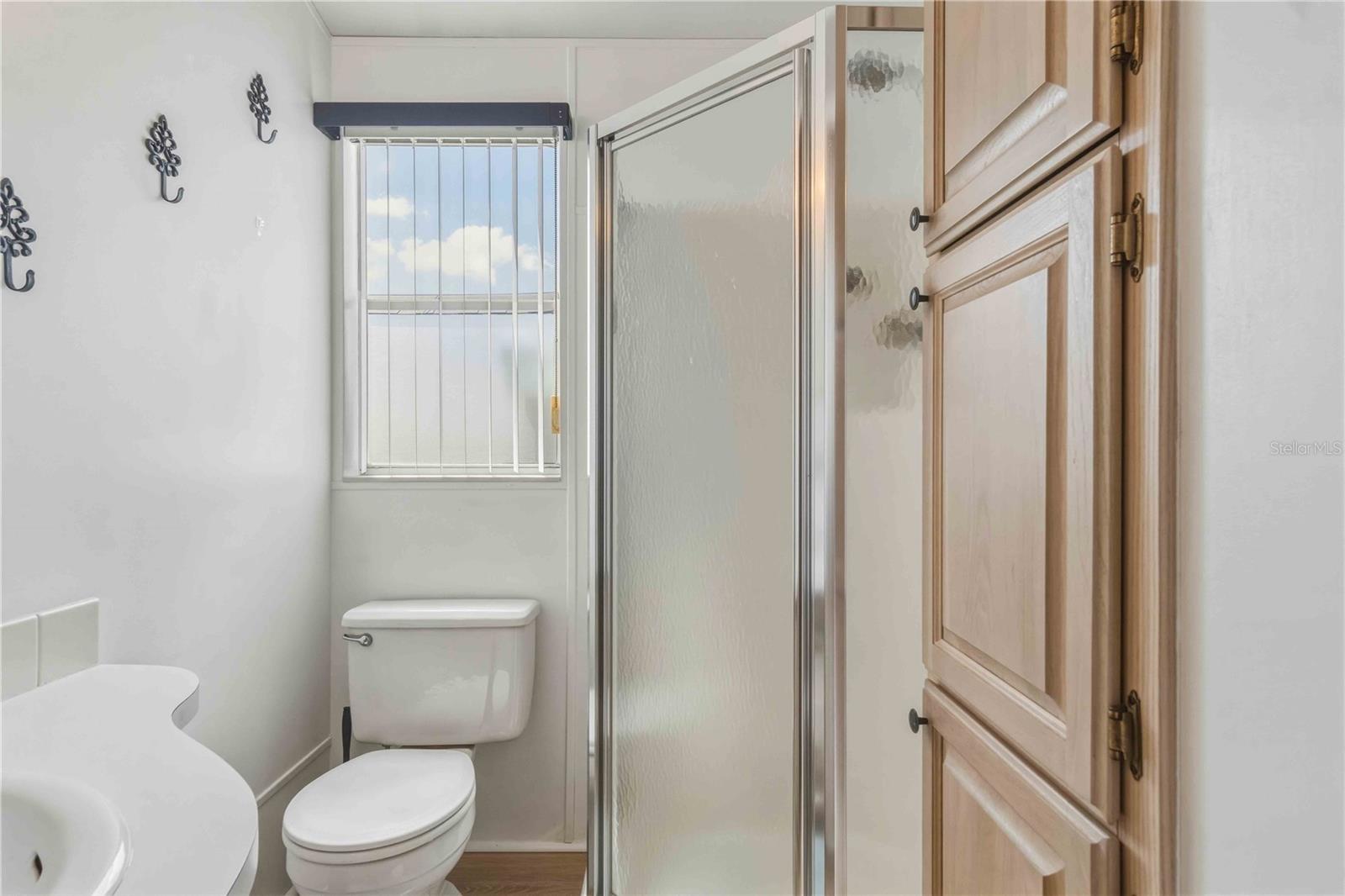 HOLIDAY TRAVEL PARK ENGLEWOOD - Residential