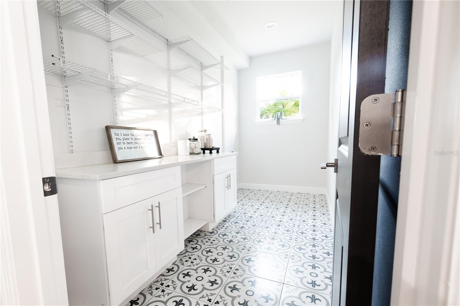 BAY LAKE RANCH UNIT THREE - Residential