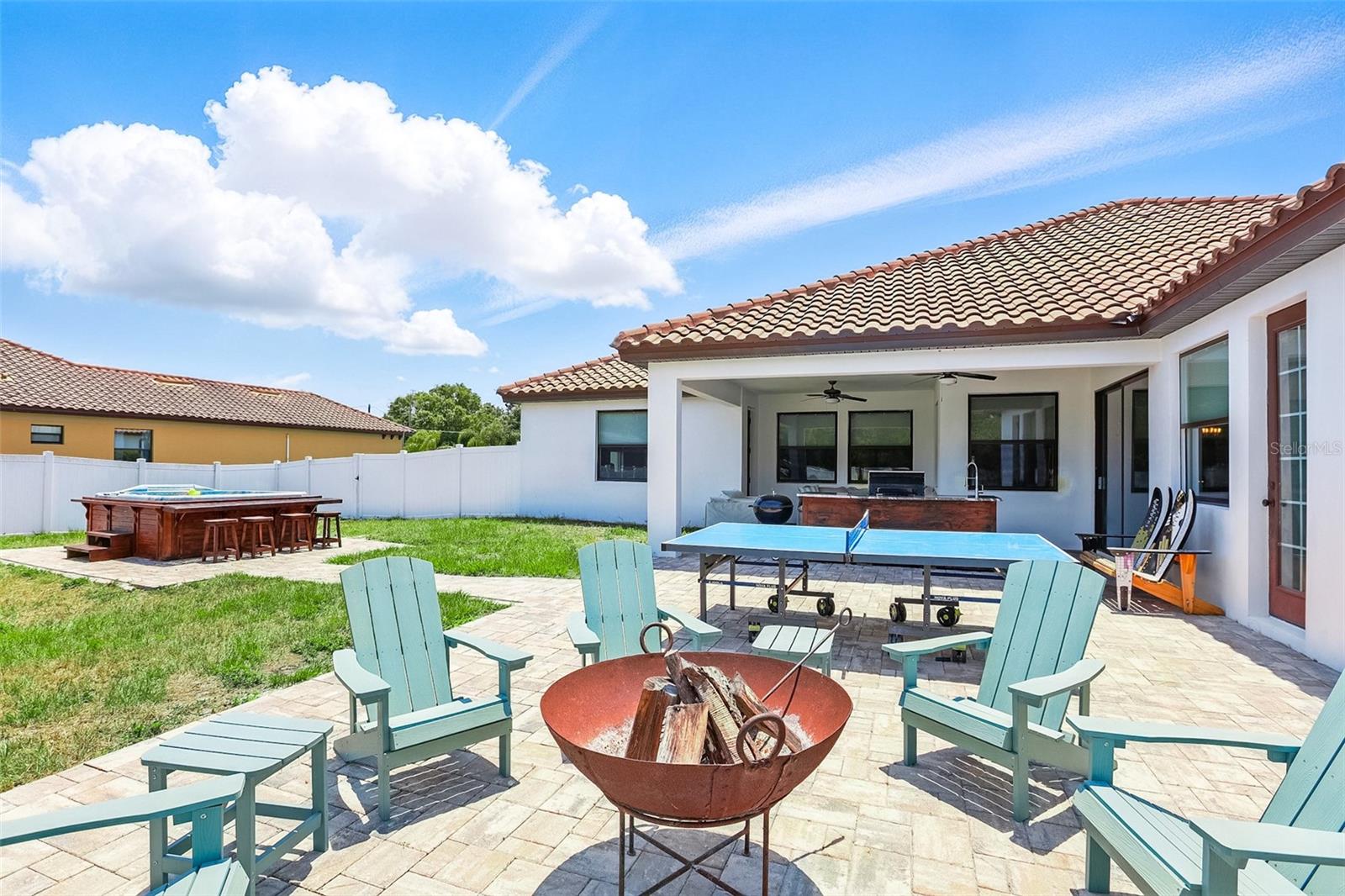 BAY LAKE RANCH UNIT THREE - Residential