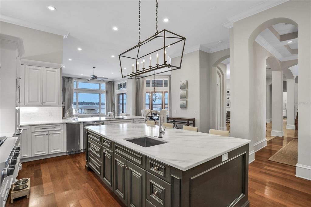 HIGHLANDS AT LAKE CONWAY - Residential