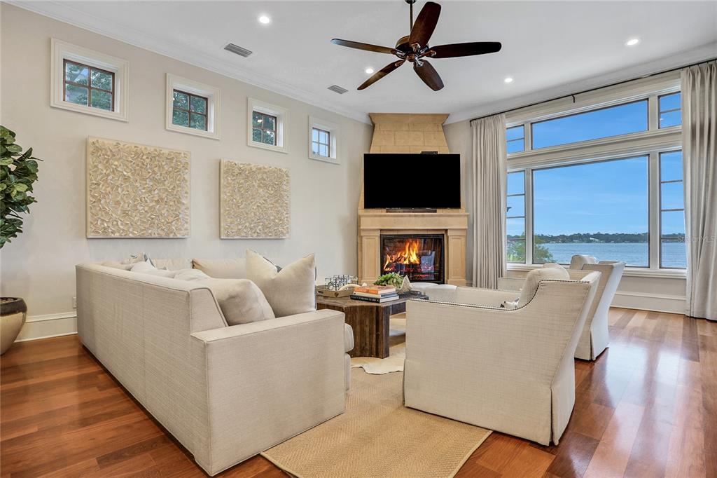 HIGHLANDS AT LAKE CONWAY - Residential