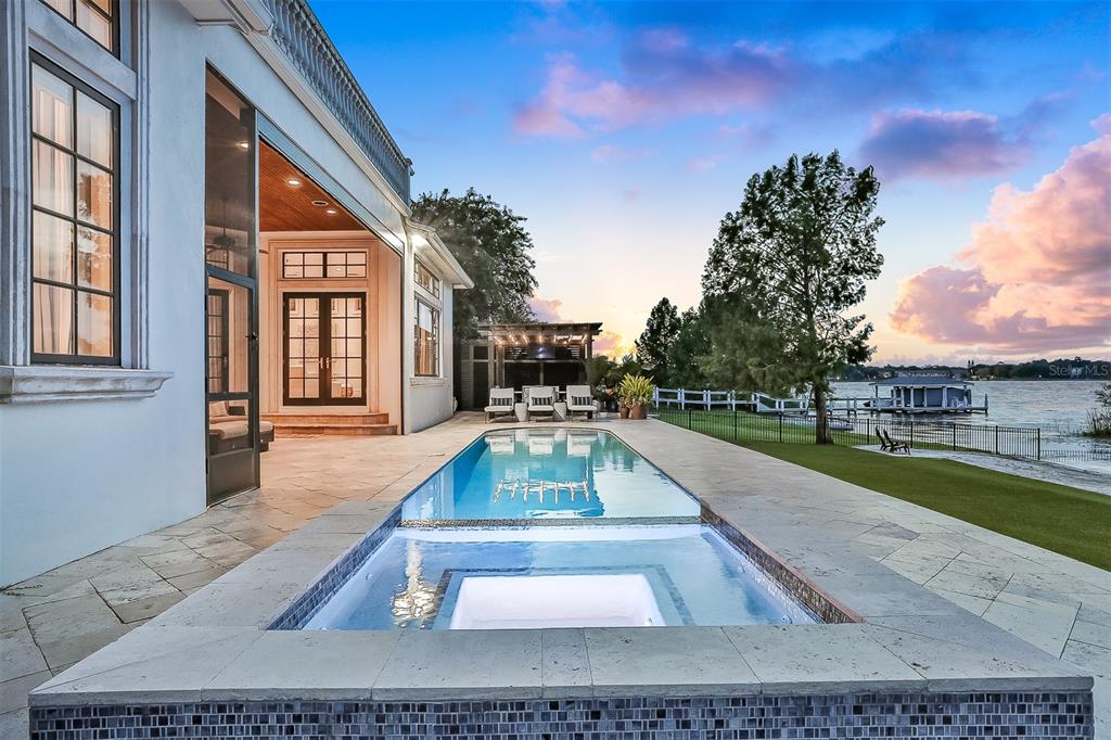 HIGHLANDS AT LAKE CONWAY - Residential