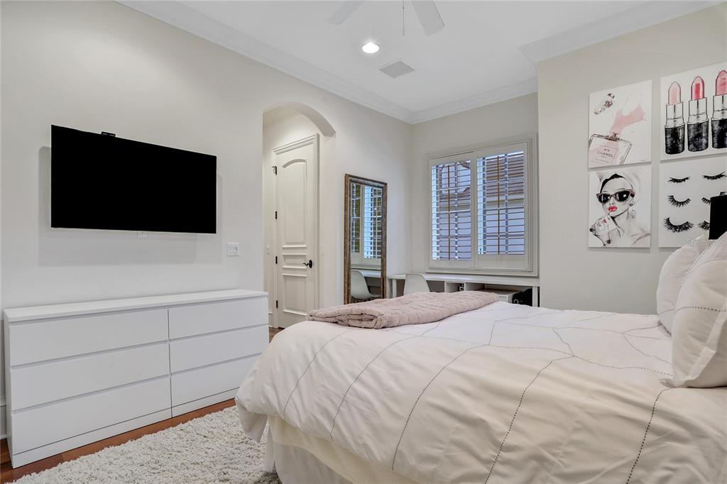 HIGHLANDS AT LAKE CONWAY - Residential