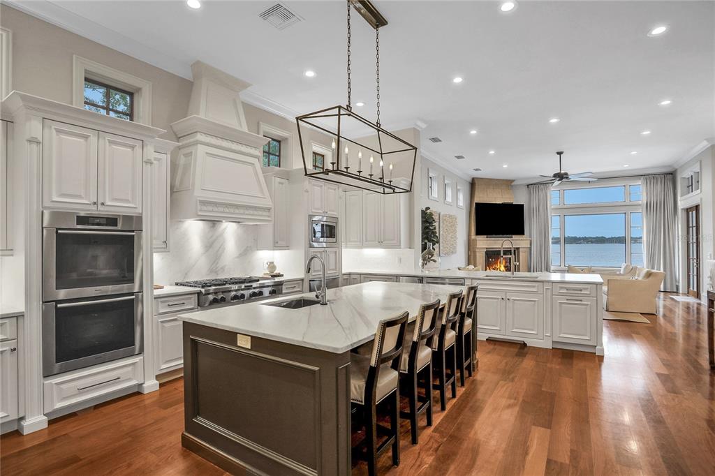 HIGHLANDS AT LAKE CONWAY - Residential